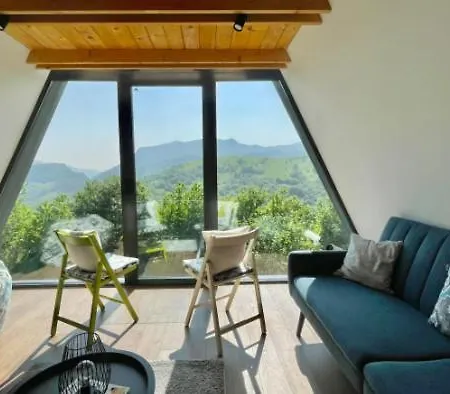 Engadin Mountain Kucica Apartamento Brda (Sarajevo)