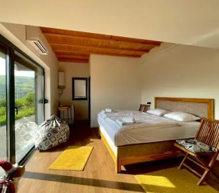 Apartamento Engadin Mountain Kucica
