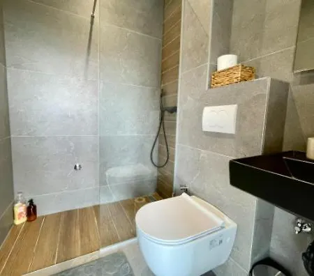 Apartamento Engadin Mountain Kucica *